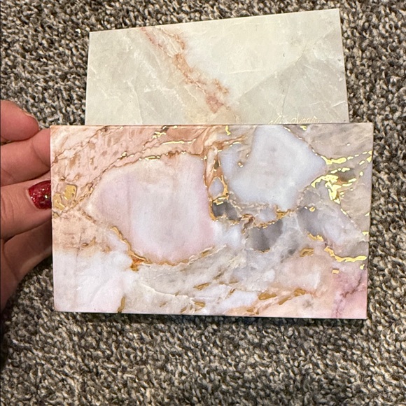 Mascara/ Seint Brand Marble Makeup Palettes - Picture 5 of 6